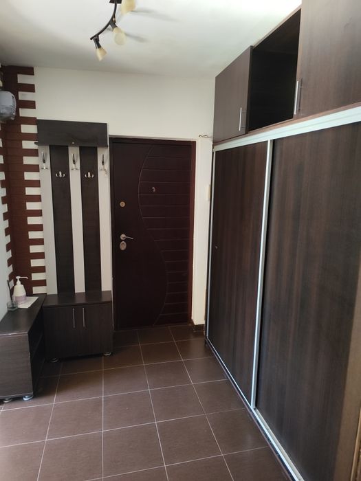 Închiriere apartament 2 camere militari -valea lunga