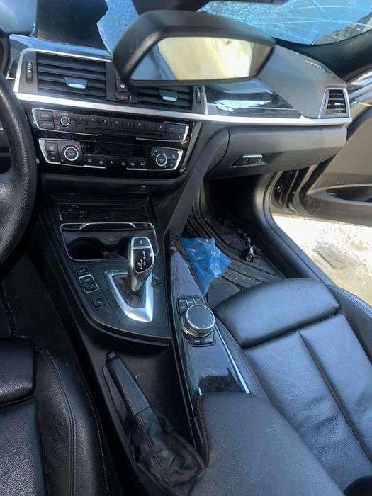 BMW F30 340IX На Части