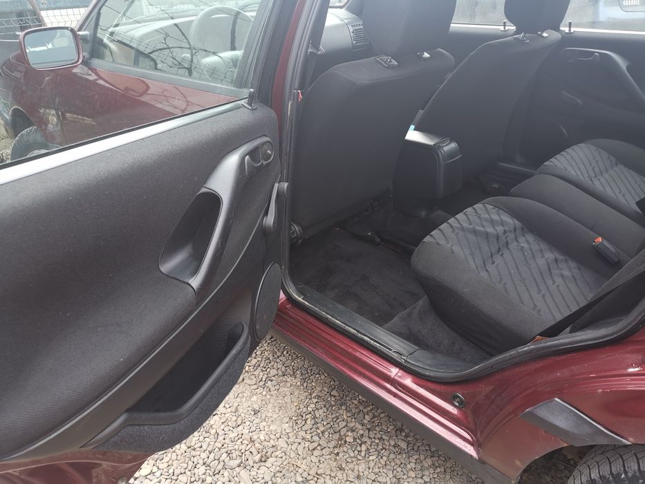 Vând Vw Passat b4 1.9 td