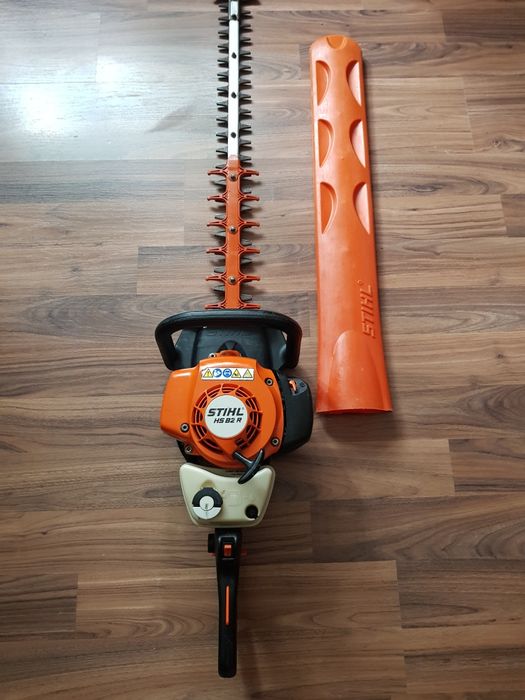 Foarfecă de tuns gard viu Stihl HS 82 R  lamă de 75 cm