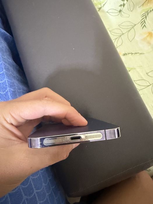 Iphone 14 pro max deep purple