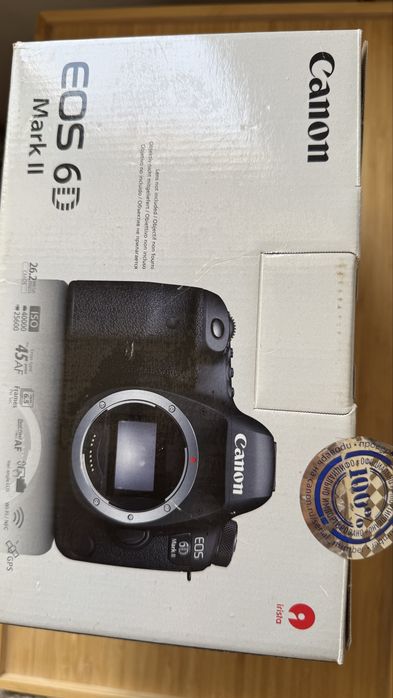 фотоаппарат canon 6D mark 2