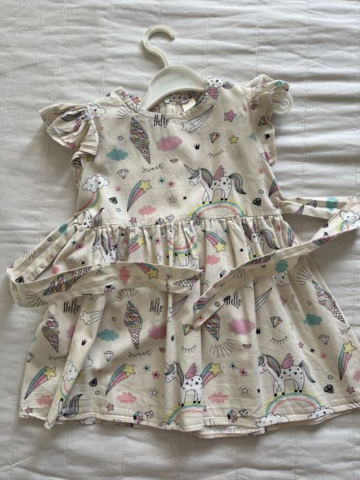 Платье на девочку