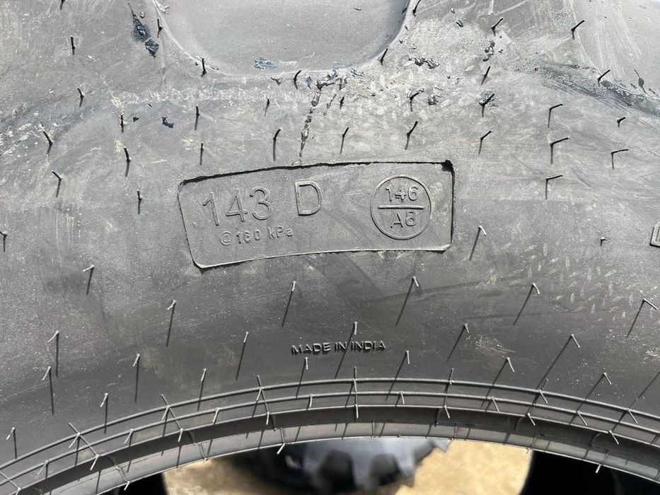Anvelope 480/70R34 noi radiale pentru tractor spate
