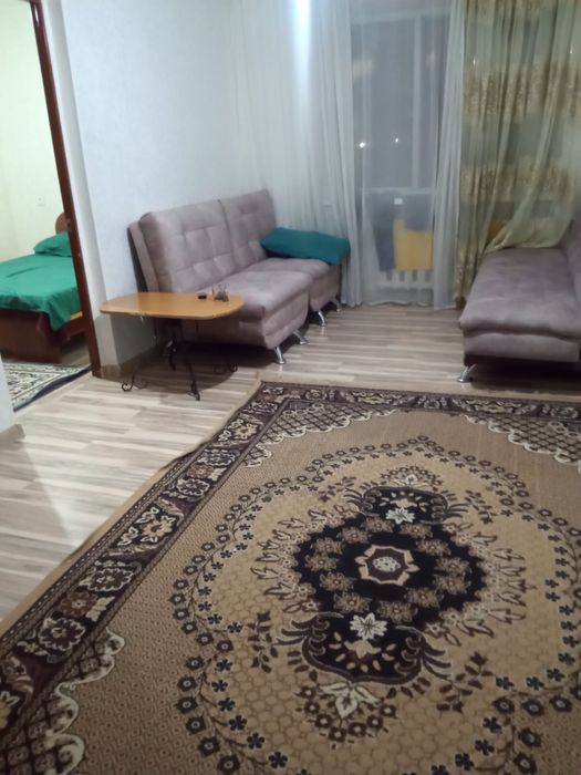 Сдается 2комнатная квартира в центре  на 3 этаже