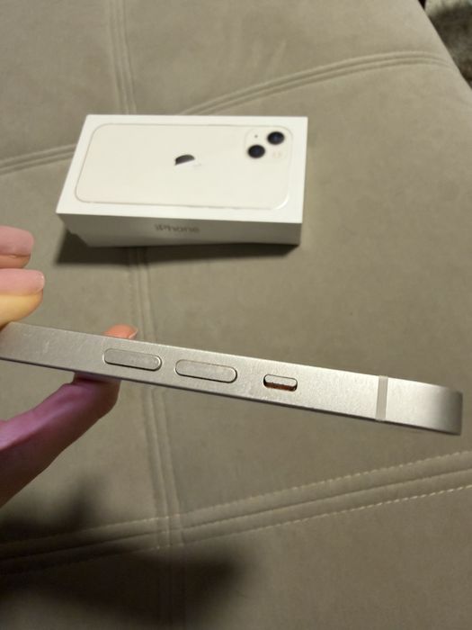 Iphone 13 128 GB in stare impecabila .