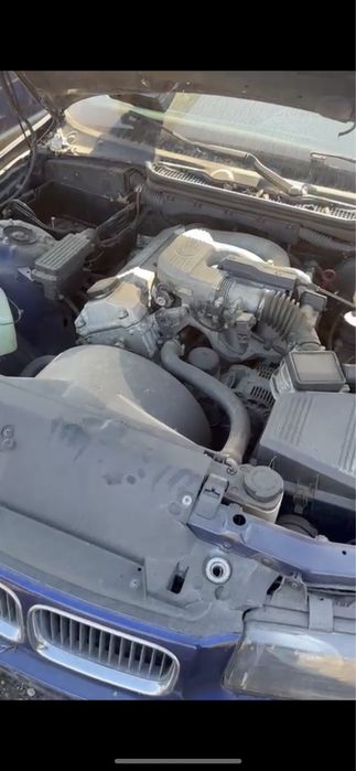 Запчасти на бмв е36.