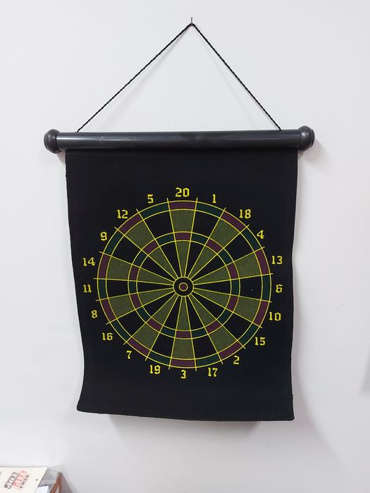 Дартс игра в кутия