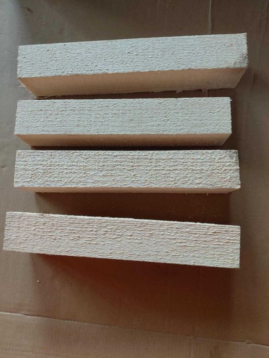 Детайли от бял бор