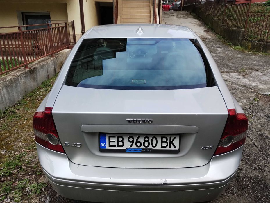 Volvo S40 2.0D 2005г.