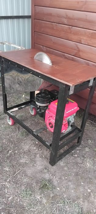 Циркулярка бензиновая.