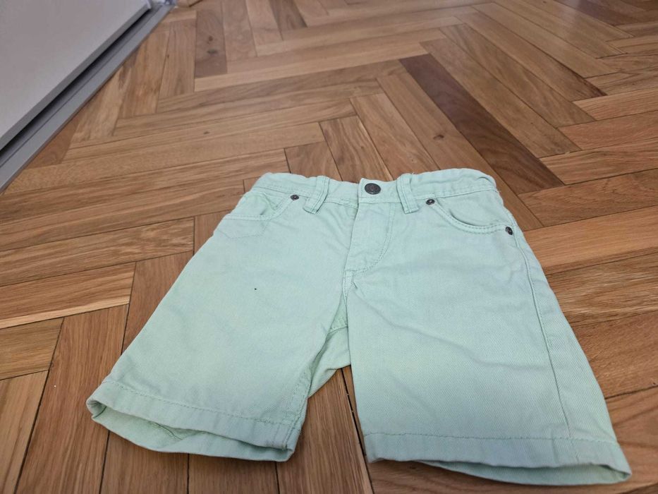 pantaloni scurti lft marime 98
