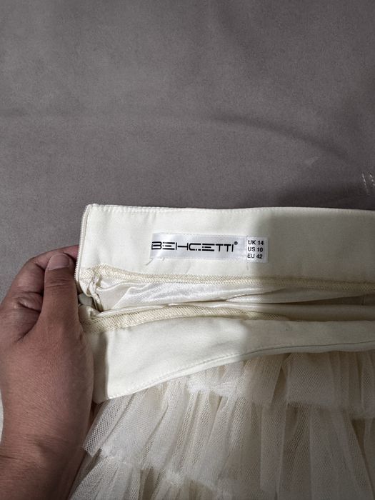 Продам двойку: костюм-юбка