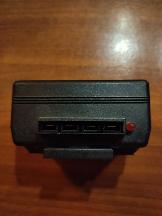 Конвертор 24V/1Конвертор 24V/12V "ALFATRONIX" DD 24-12 036