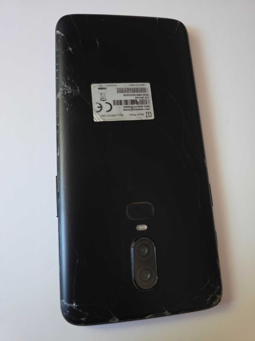Oneplus 6 stocare 256GB 8GB ram,spate fisurat