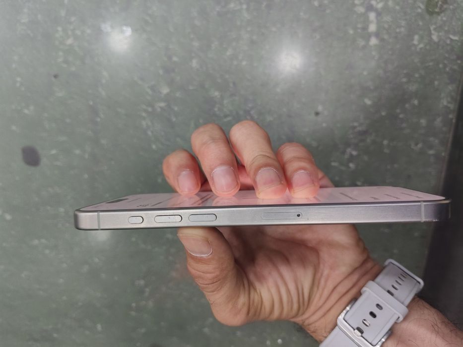 Iphone 15 Pro Max xotrasi 512gb yomks 96% AA/A
