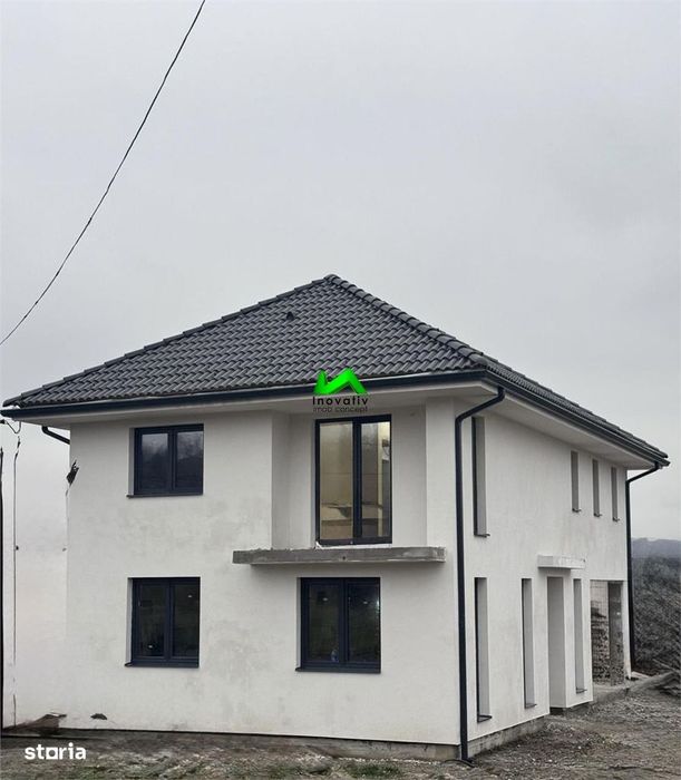 Casa individuala de vanzare 4 camere Sibiu Vestem