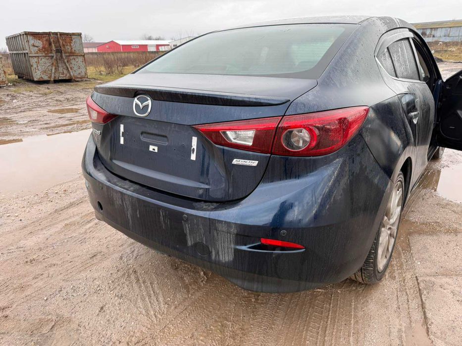 На части Mazda 3 22D 2015 Всички екстри