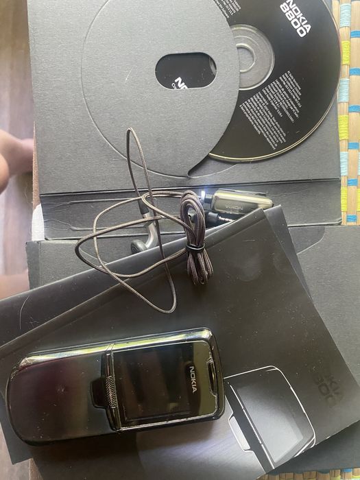 Nokia 8800 слайдер в рабочем состоянии.