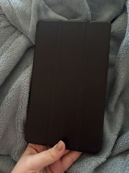 Продам планшет Tab A(2019)