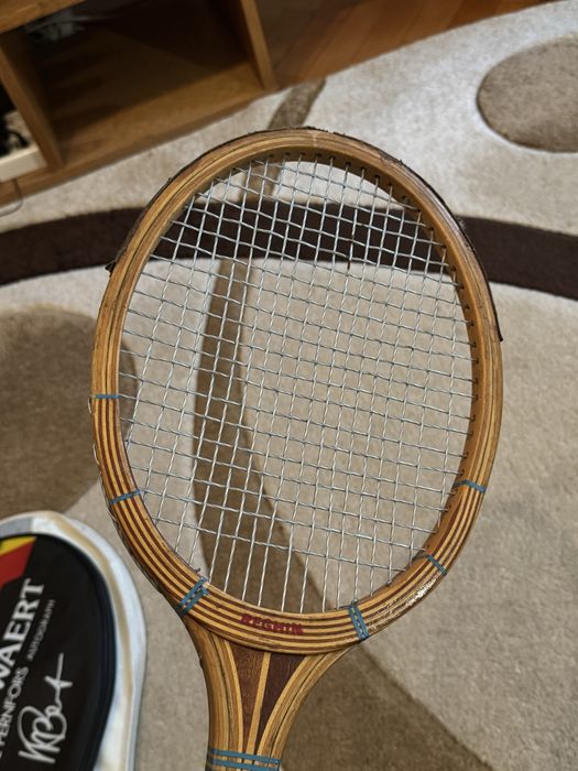 Rachete tenis de camp anii 90