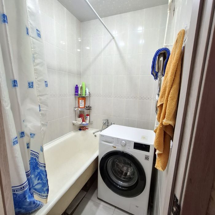 Продам 3-ком. квартиру район Океана.