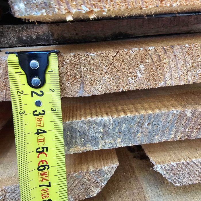 Дървен материал, талпи и греди