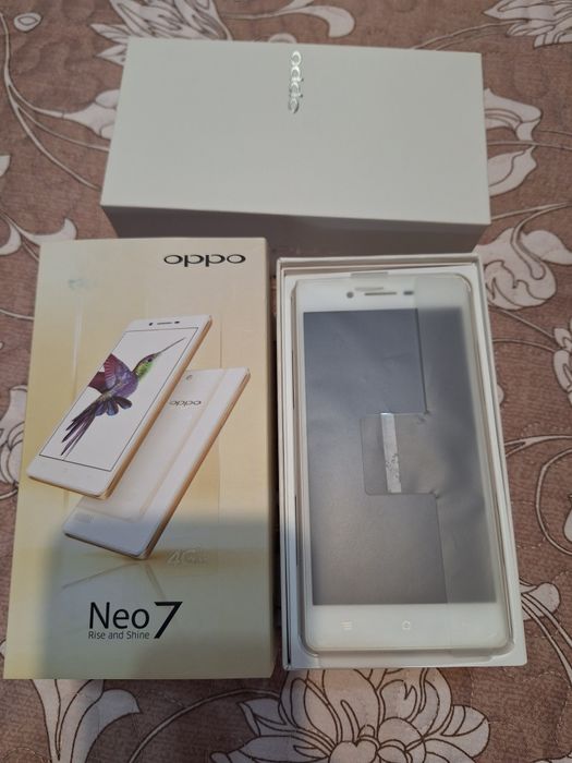 Телефон OPPO Neo7