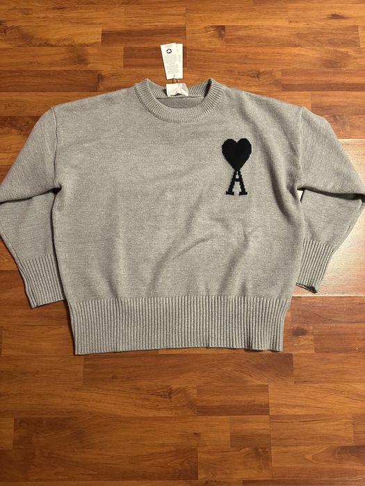 Pulover Ami cu etichete