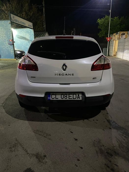 Vând Renault Megane III 2012