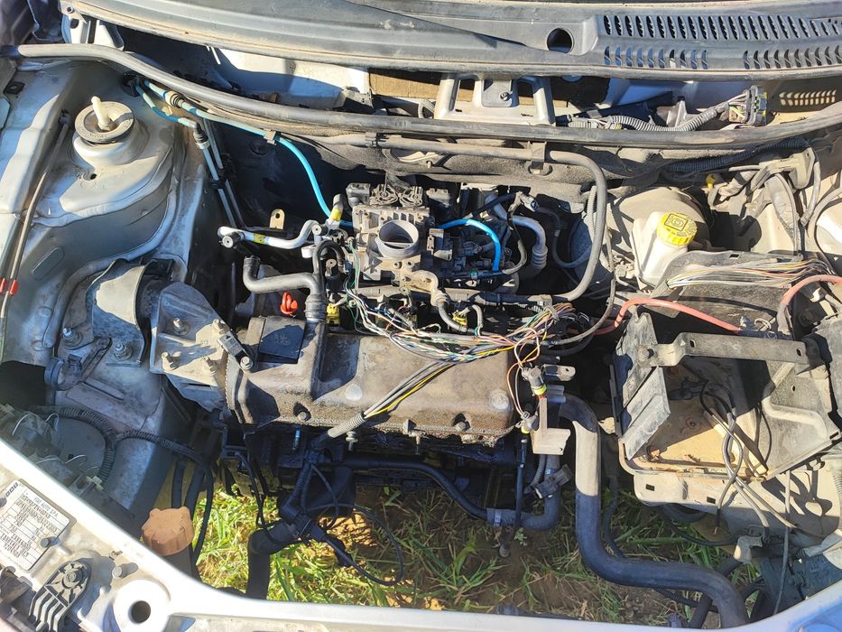 Fiat Punto 1.2 НА ЧАСТИ