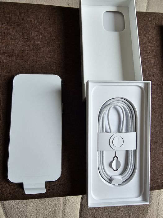 Iphone 16 pro max 256GB White нов