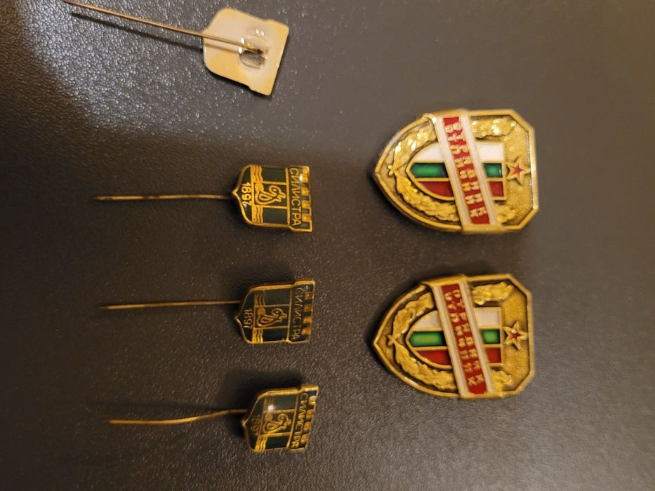 Значки "Отрядник отличник " и Доростол 1897