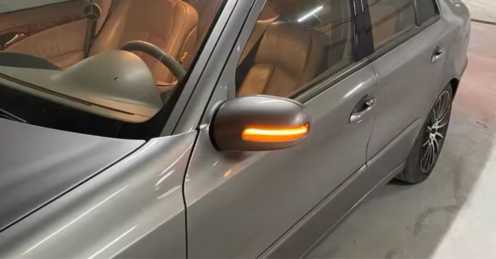 Динамични Бягащи Мигачи MERCEDES e-class W211 c-class W203