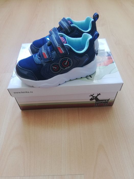 Кроссовки на мальчика 28 размера