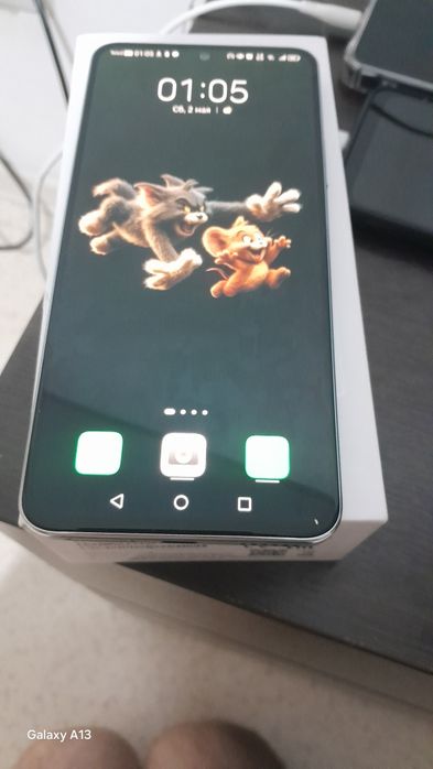 Продам смартфон HUAWEI