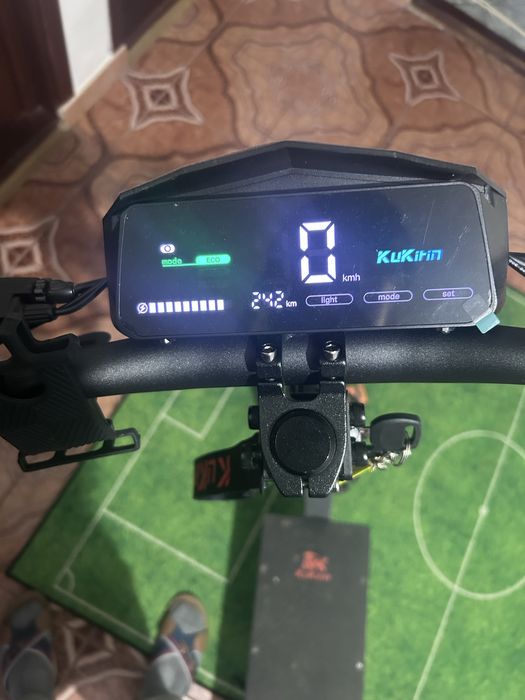 Trotineta kukirin g4