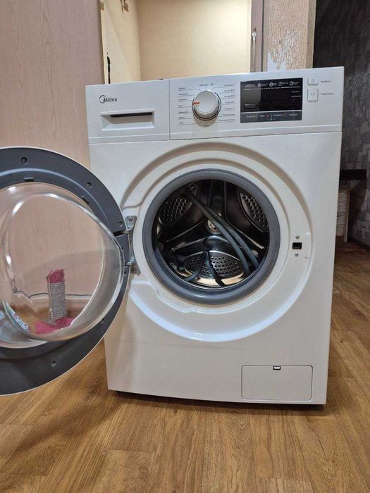Стиральная машинка Midea