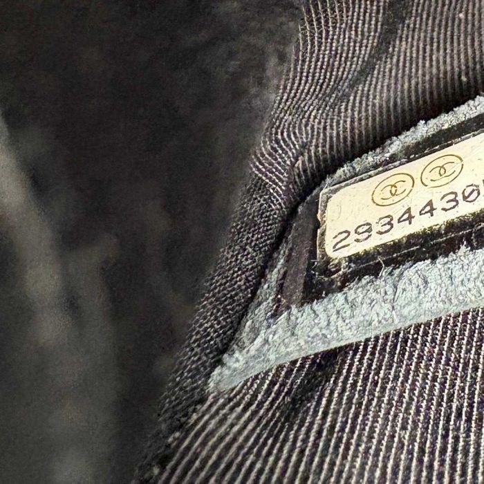 Geantă Chanel din Piele Neagră, Poseta Chanel din Piele Granulată