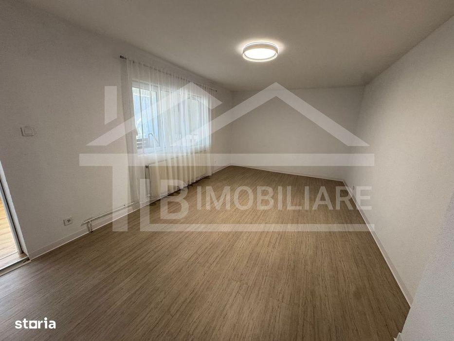Casa cu 4 camere, 180 mp, Zona Semicentrala