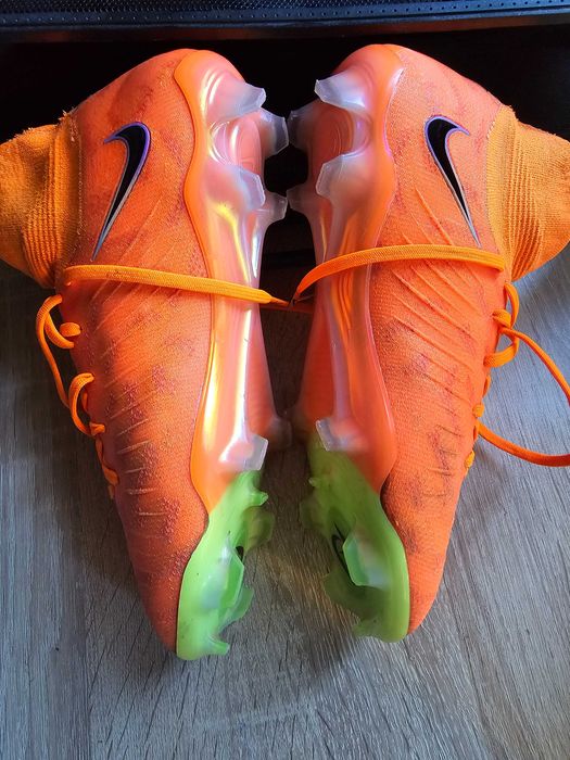 Бутонки Nike номер 39