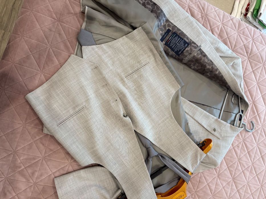 Панталон , елек и сако