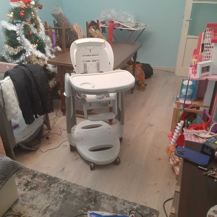 Детско столче за хранене произведено в Италия