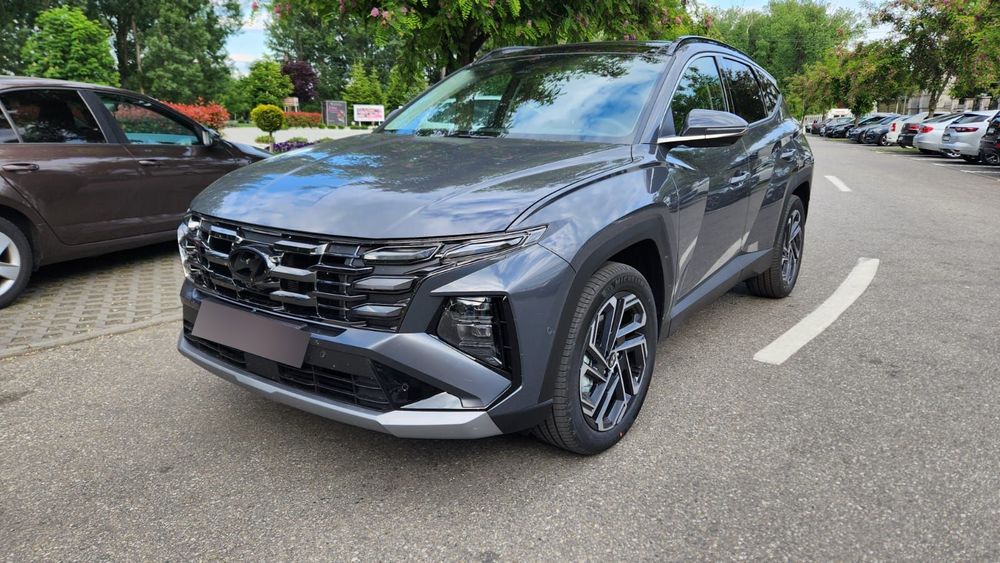 Hyundai Tucson Hyundai Tucson, 1.6T-GDi 215CP Hybrid 4WD 6AT Luxury full option