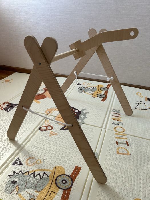 Стойка Монтессори для младенцев