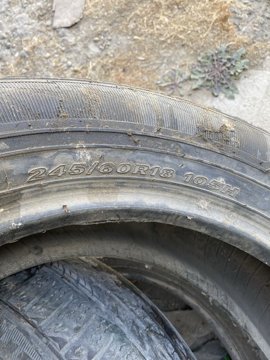 продается шина от каптива 3 штук