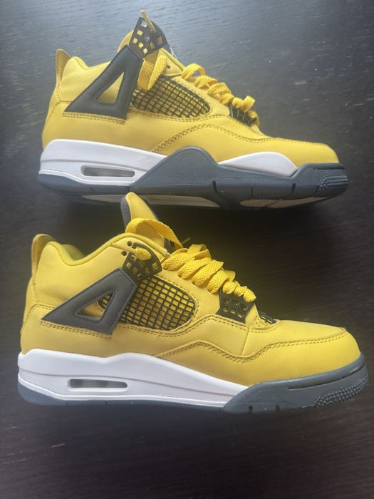 De vanzare, JORDAN 4 Lightning