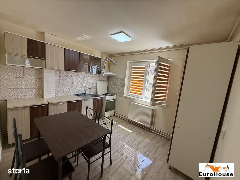 Garsoniera De Vanzare , 40mp , Etaj 1 , Zona Ampoi — fotografia 3