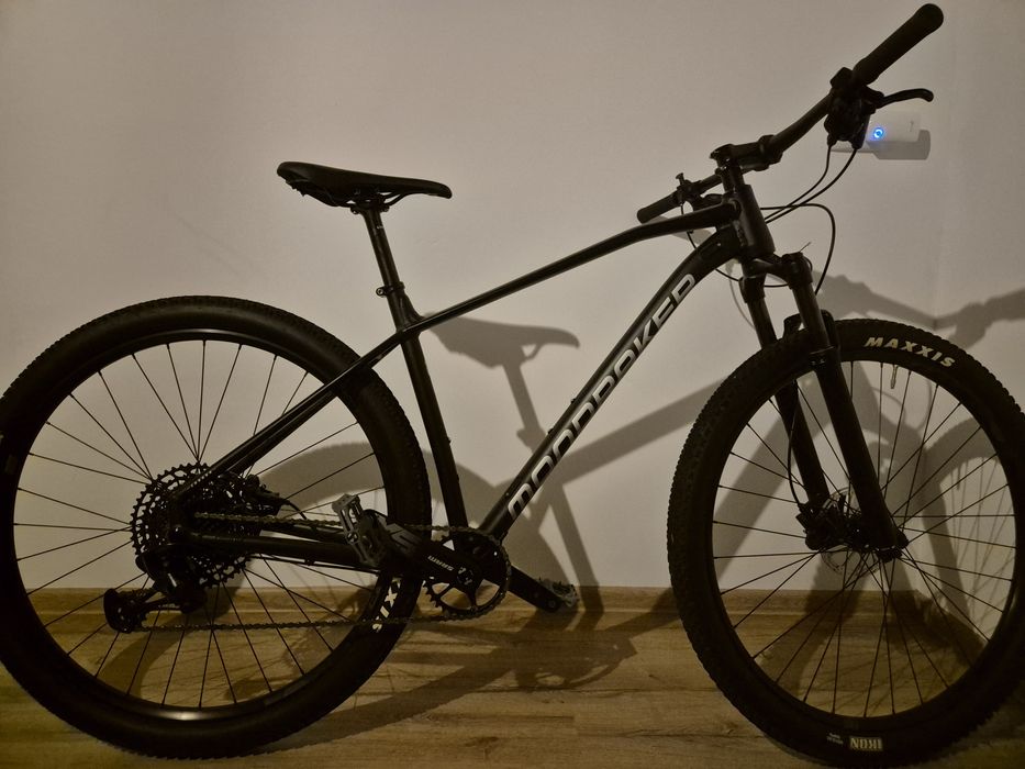 Vând Mondraker model 2023