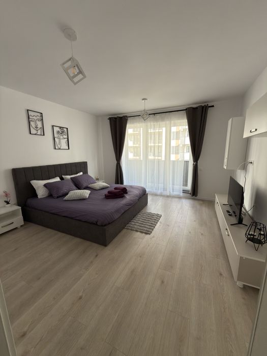 Zona Coresi. Regim hotelier.